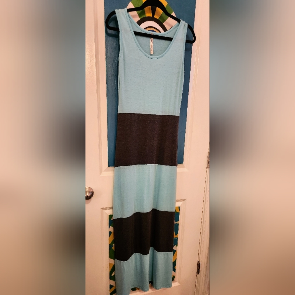 Andrea Missy Long Striped Dress-S - Picture 2 of 8